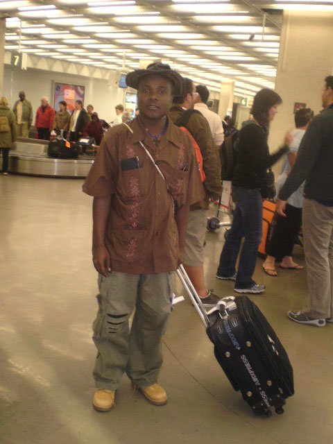 Eddy à l'aéroport de Paris Eddy à l'aéroport de Paris