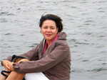 Barbara Prézeau devant le Lac Champlain
