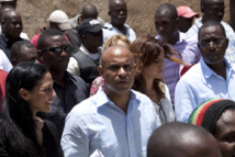 Photo © Fred Mogin Photo © Fred Mogin