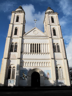 La Cathédrale de Douala La Cathédrale de Douala