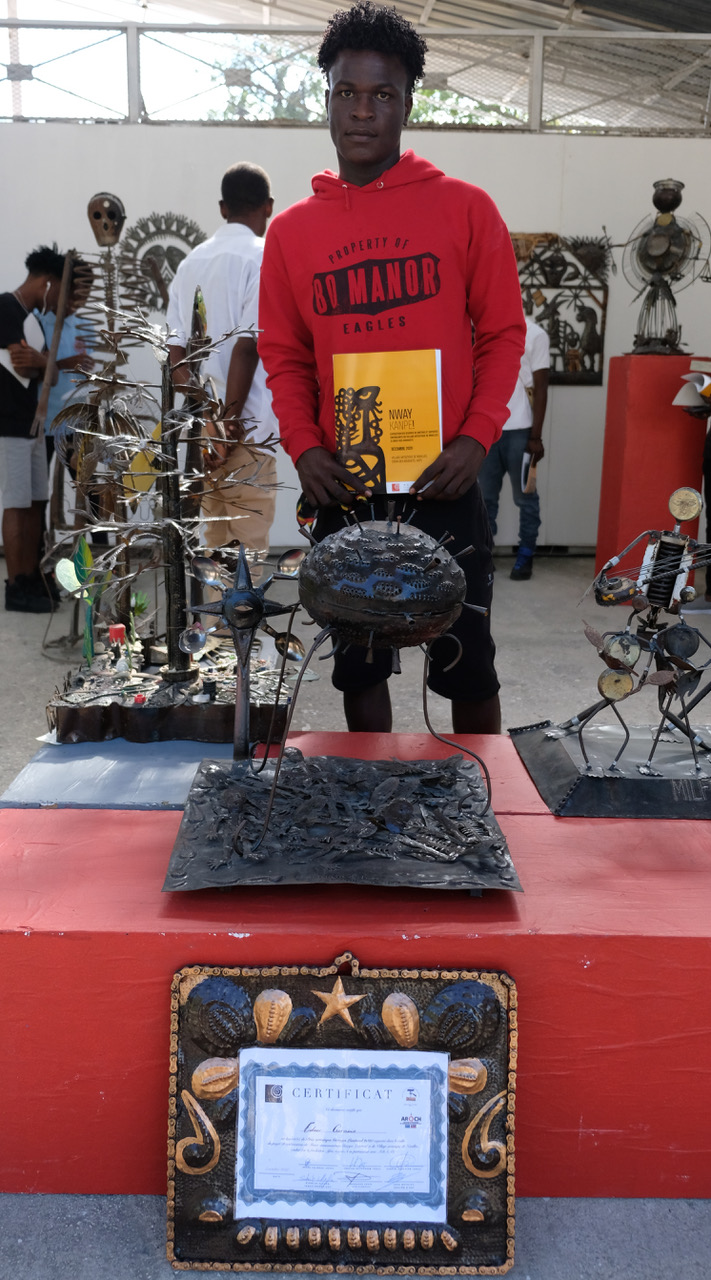 67733F98-F080-459B-A168-16F7177AEBB5 67733F98-F080-459B-A168-16F7177AEBB5