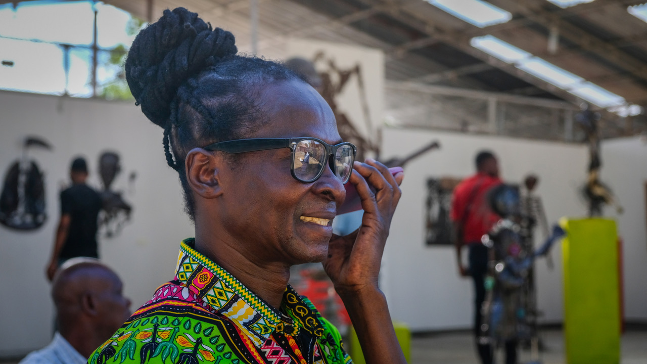 AA888B68-4085-4138-AB4B-5D492928D6A7 AA888B68-4085-4138-AB4B-5D492928D6A7