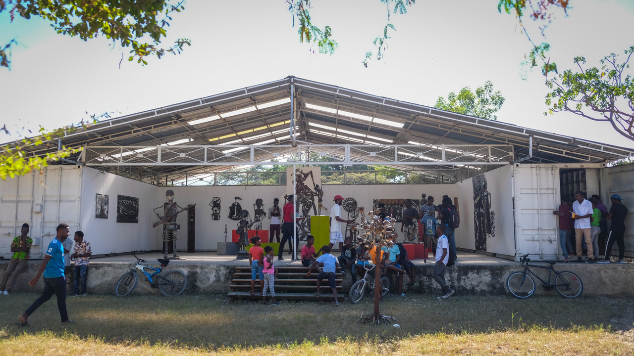 26CE484C-3951-4D98-B8F9-FD8F78F99433 26CE484C-3951-4D98-B8F9-FD8F78F99433