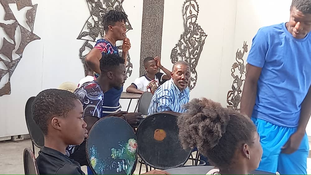 PHOTO-2022-01-01-20-31-16 PHOTO-2022-01-01-20-31-16