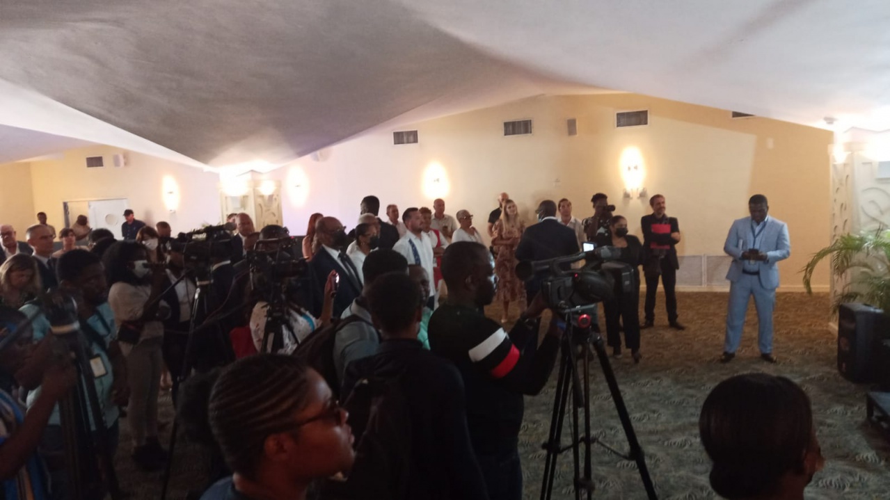 PHOTO-2022-05-17-12-26-46 PHOTO-2022-05-17-12-26-46