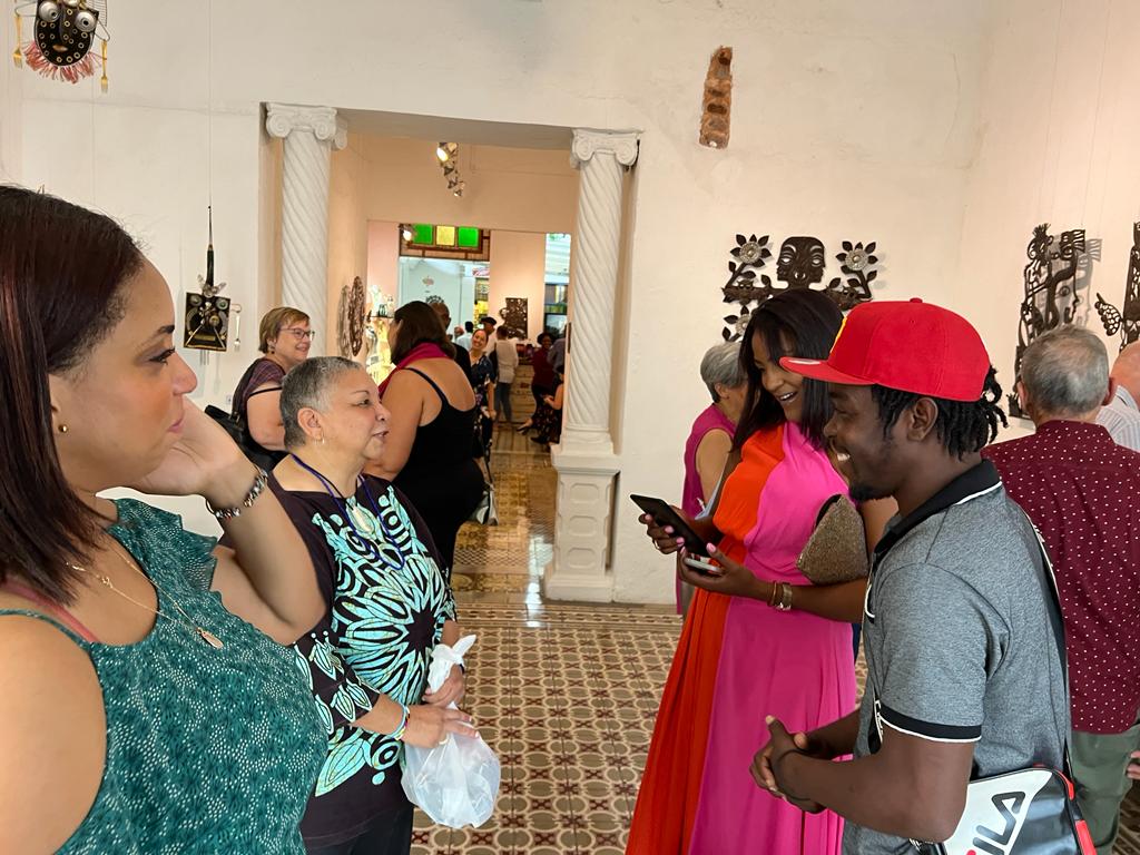 56a625d1-552f-4d1c-8520-17aba6eb8dff 56a625d1-552f-4d1c-8520-17aba6eb8dff