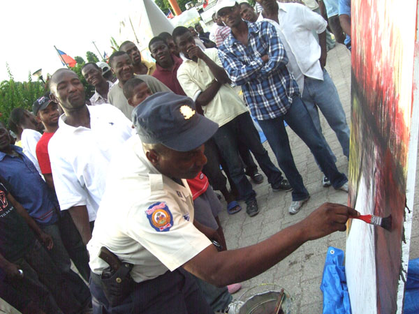 PNH (agent Sully) à l'oeuvre PNH (agent Sully) à l'oeuvre