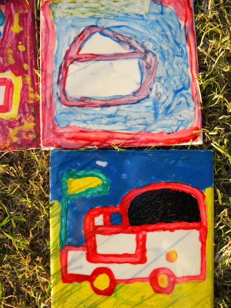 Peintures individuelles réalisées à l'acrylique sur carreau de céramique Peintures individuelles réalisées à l'acrylique sur carreau de céramique