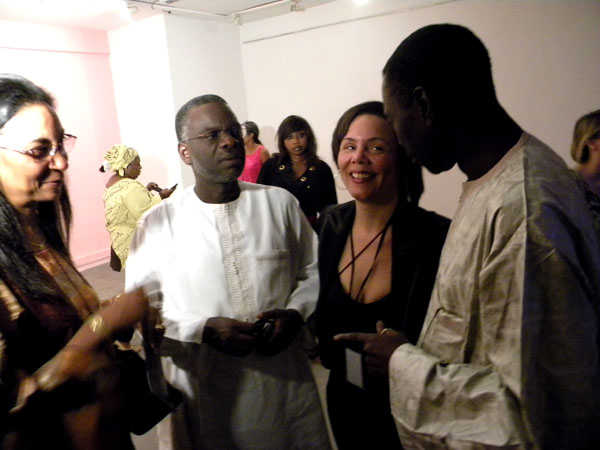 Ousseynou Wade, Secrétaire Général de la Biennale, présente les artistes Ousseynou Wade, Secrétaire Général de la Biennale, présente les artistes